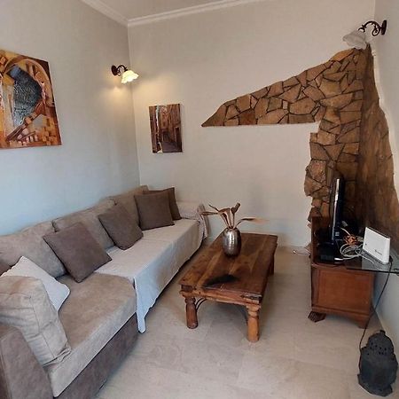Alex Apartment Perama  Exterior photo