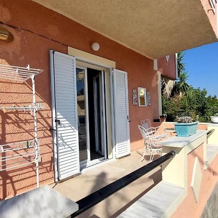 Alex Apartment Perama  Exterior photo